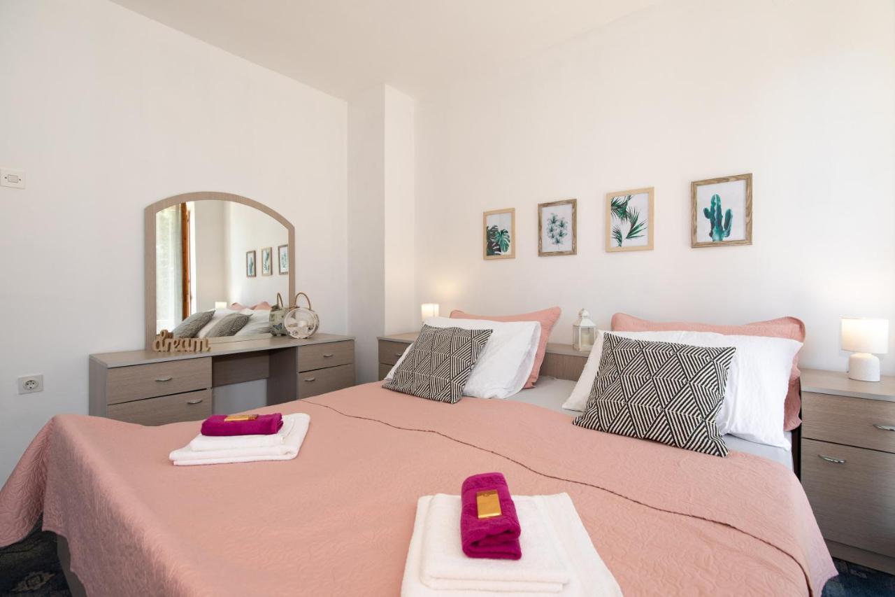Apartment Lora Crikvenica Zewnętrze zdjęcie